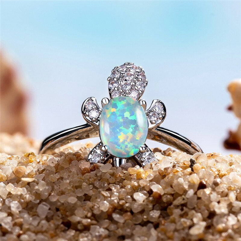 Adjustable Ring made of 925 Silver and Opal in Turtle Shape
