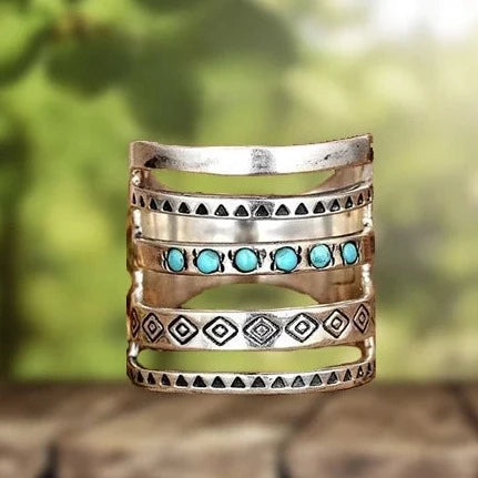 Bohème perforated ring with carved turquoise