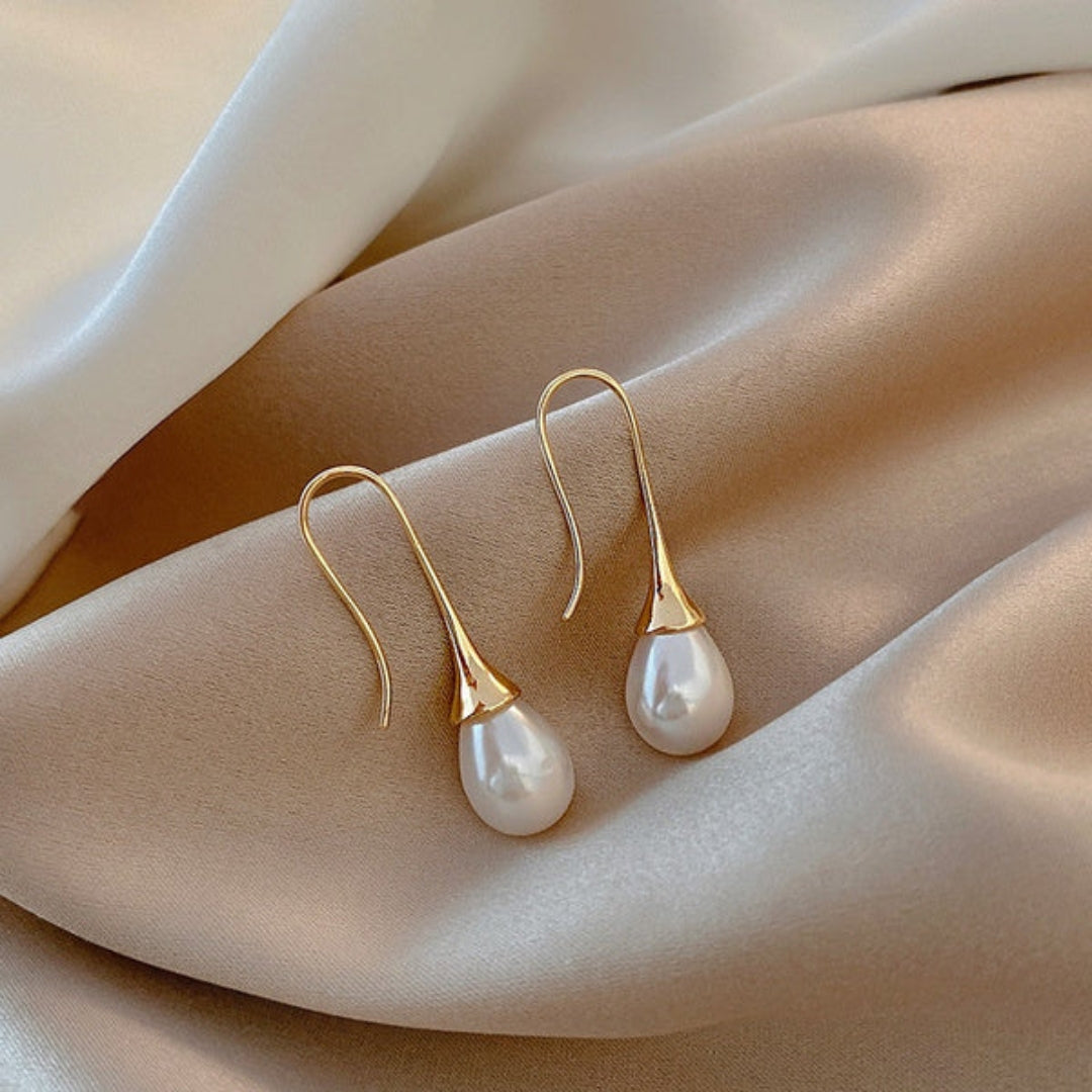 Gold Drop-Shaped Pearl Earrings