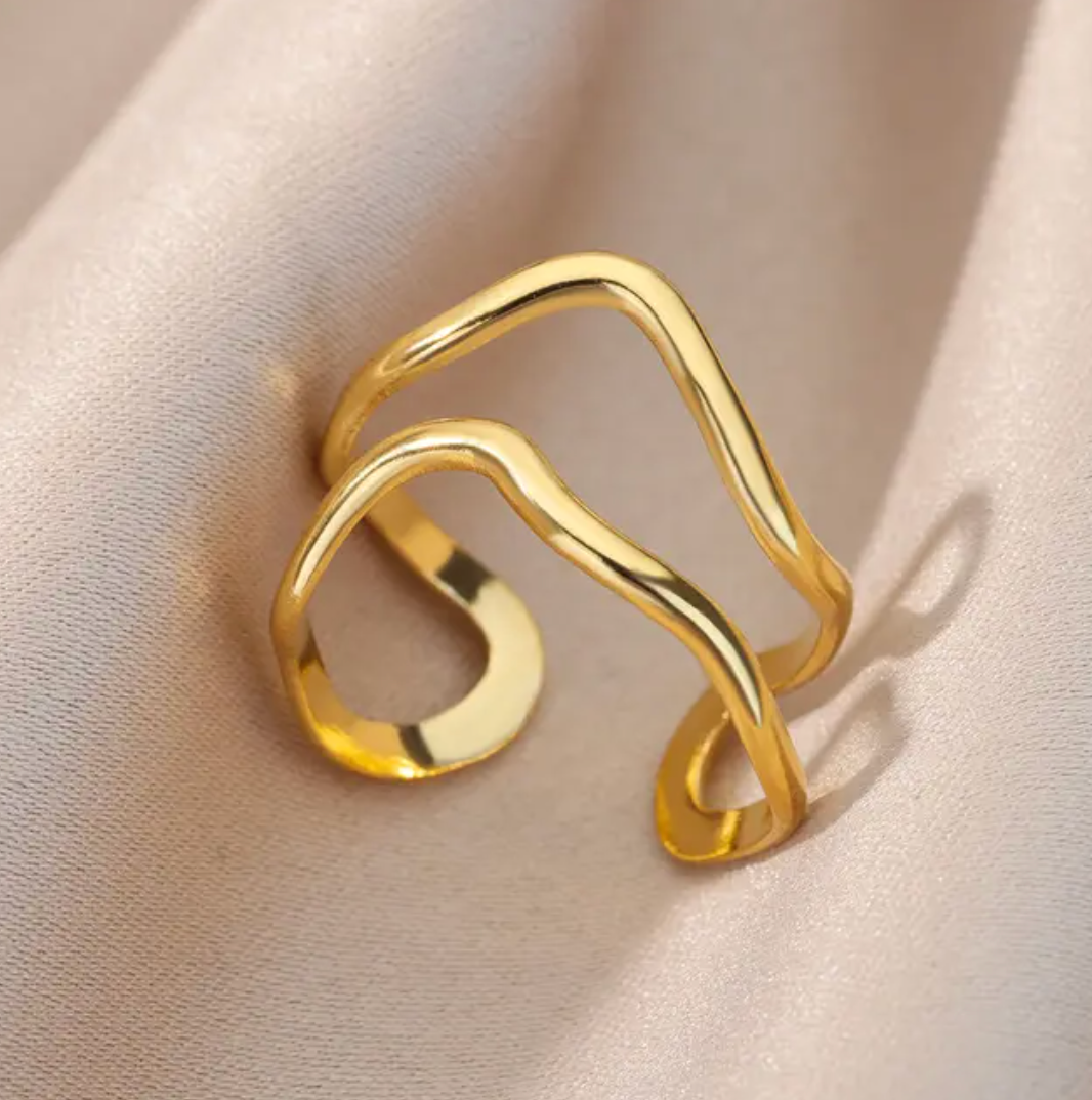 18 Karat gold-plated ring with sound waves