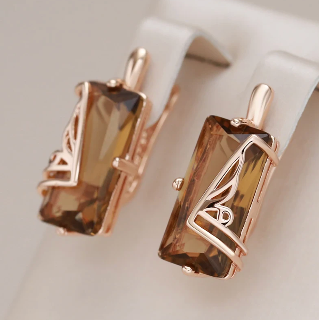 Earrings set with 18kt rose gold plating