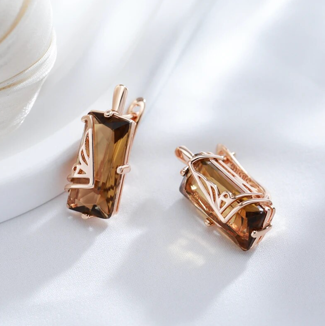 Earrings set with 18kt rose gold plating