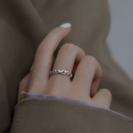 Ring with a blessed heart made of 925 sterling silver