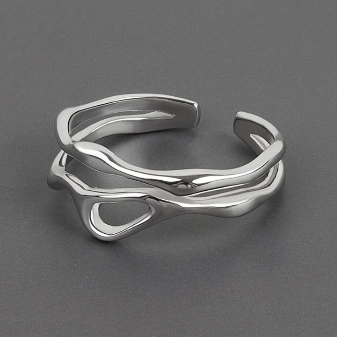 Adjustable ring made of 925 sterling silver in the shape of a tree branch