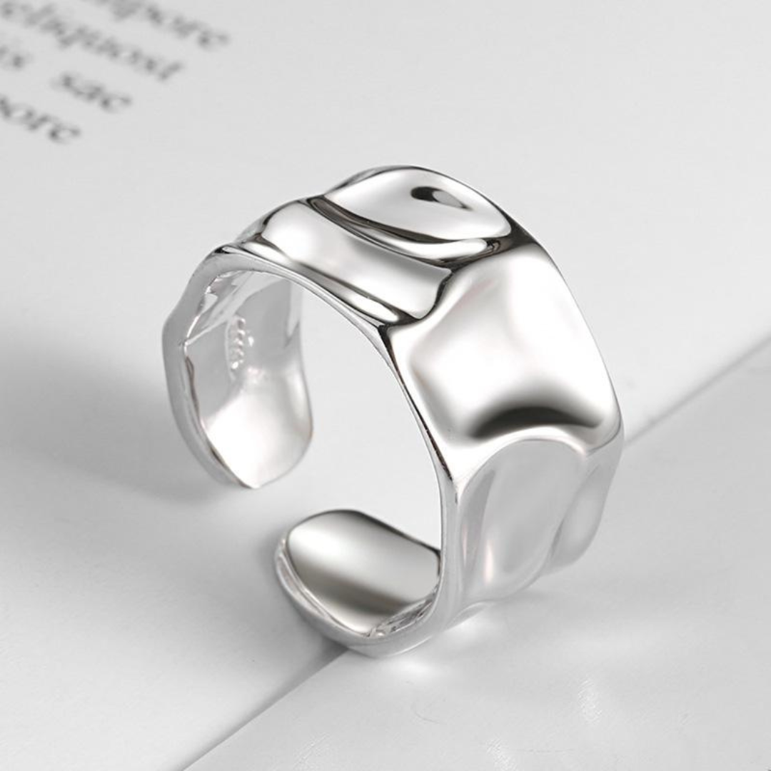Asymmetrical wide ring made of 925 sterling silver