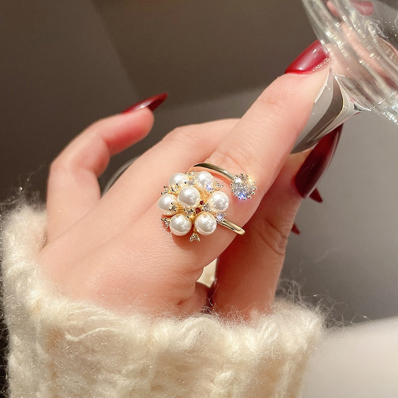 Adjustable Cute Ring with Pearls