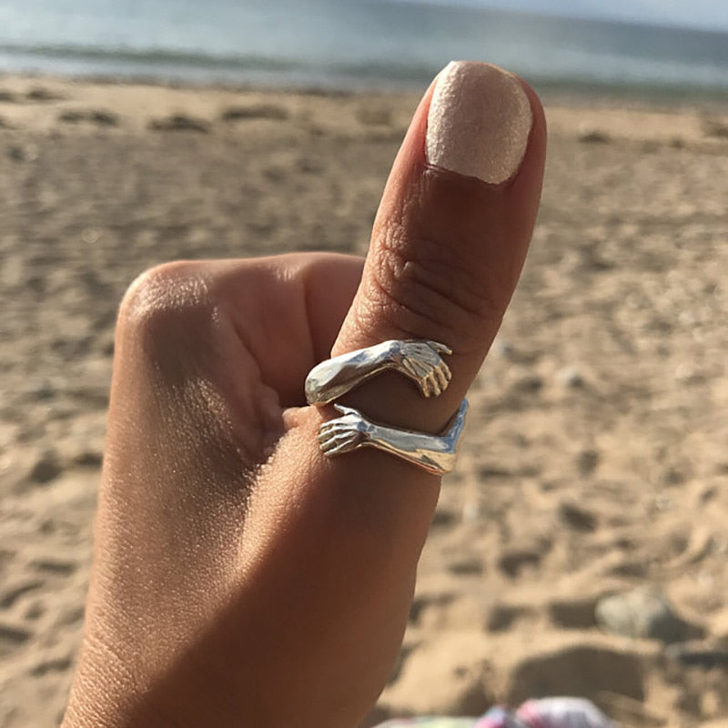 925 Silver Ring "Embrace