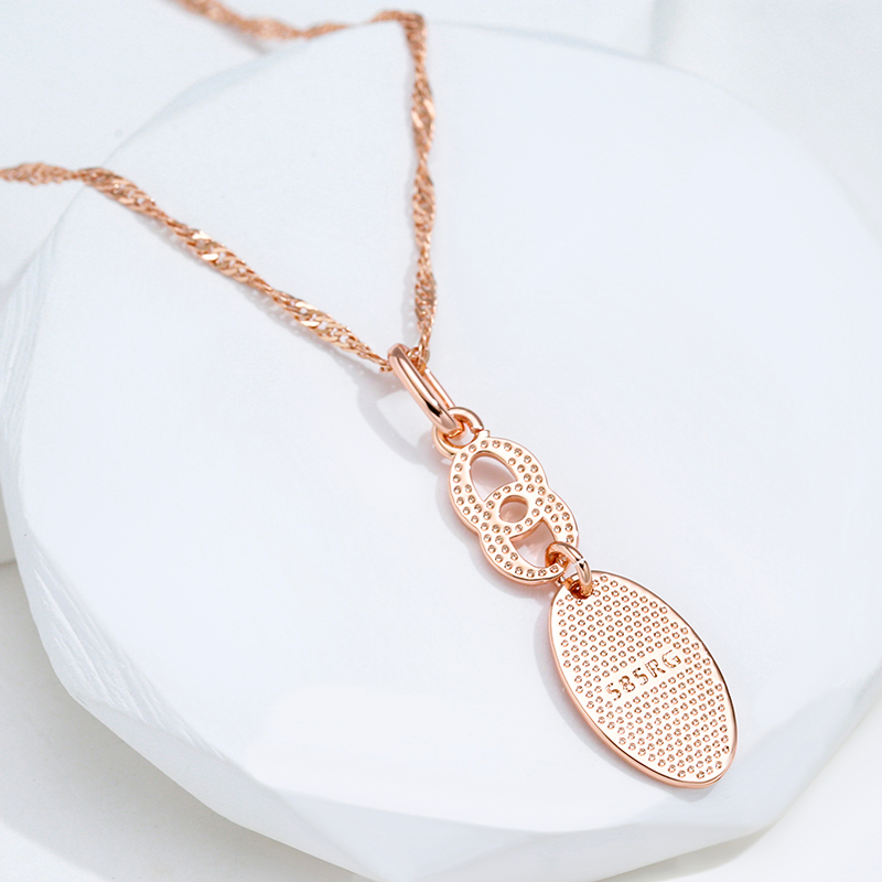 Gold-plated necklace with a glossy tip