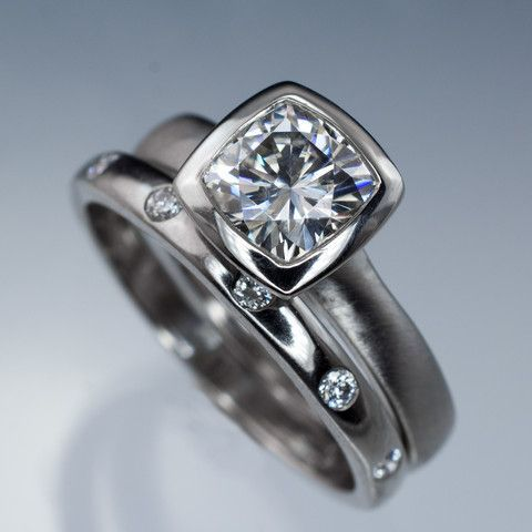 Silver Plated Ring with Inlaid Cubic Crystal