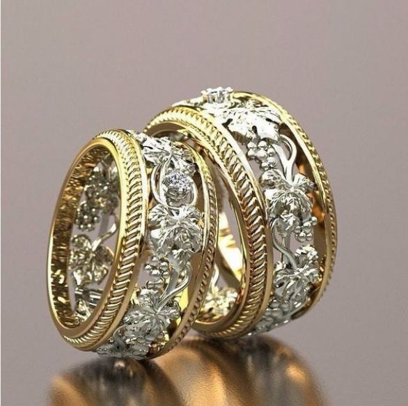 Set of Hollow Rings in Vintage Gold