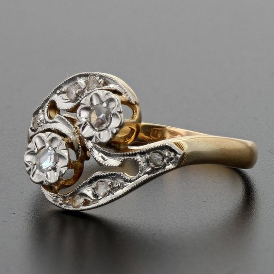 Vintage Gold Crystal Ring