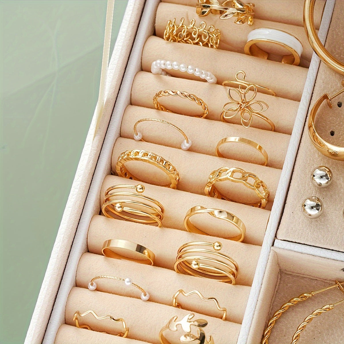Elegant Jewelry Set 86-piece Limited to 50 units
