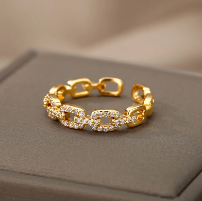 18 Karat gold-plated ring with love chain and rhinestones