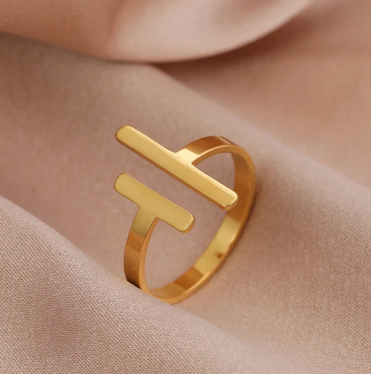 Elegant 18 Karat Gold Plated Ring