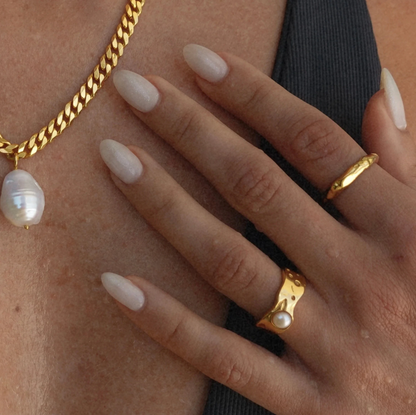 18 Karat Gold-Plated Ring with a Destiny Pearl