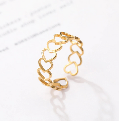 Adjustable Ring with Hearts in 18K Gold Plating