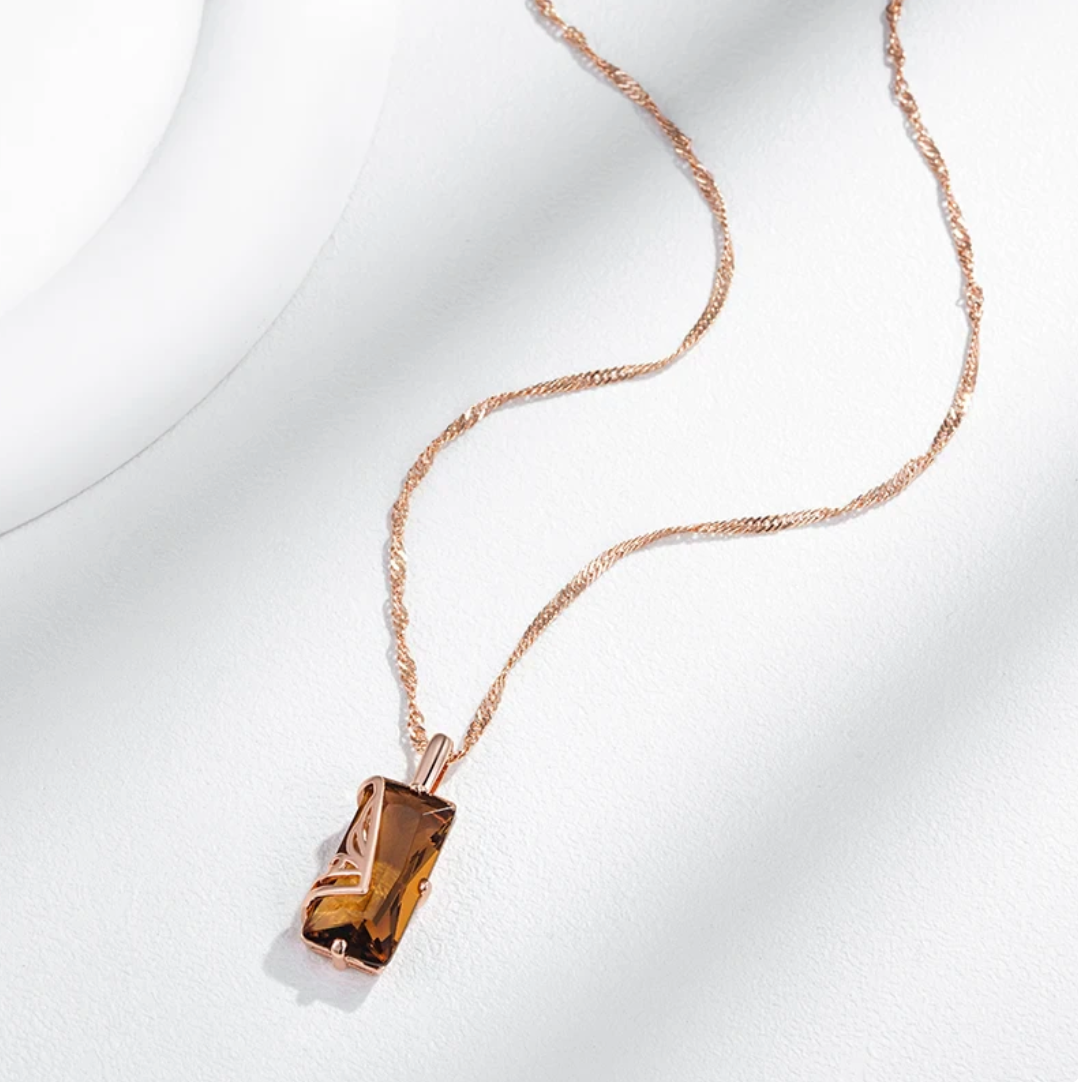 Earrings set with 18kt rose gold plating