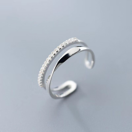 Adjustable Ring made of 925 Sterling Silver