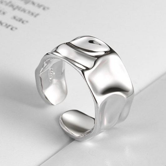 Asymmetrical wide ring made of 925 sterling silver