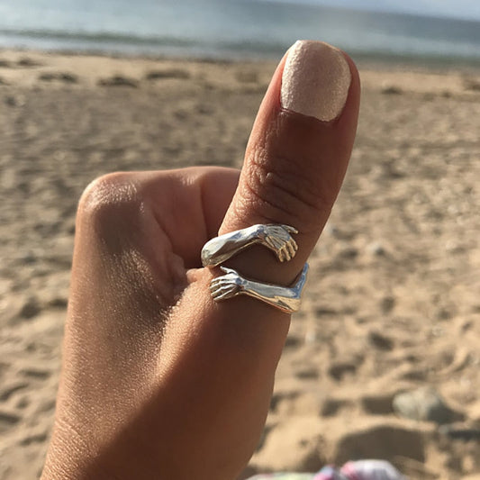 925 Silver Ring "Embrace