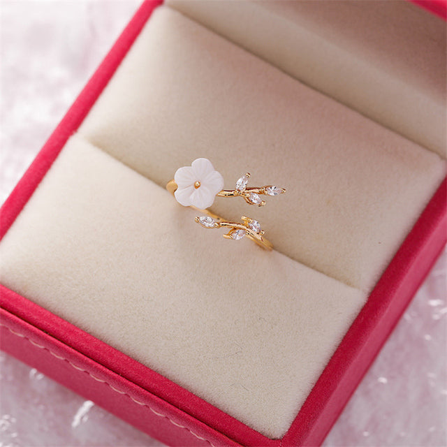 Adjustable Ring Wildflower with Gold