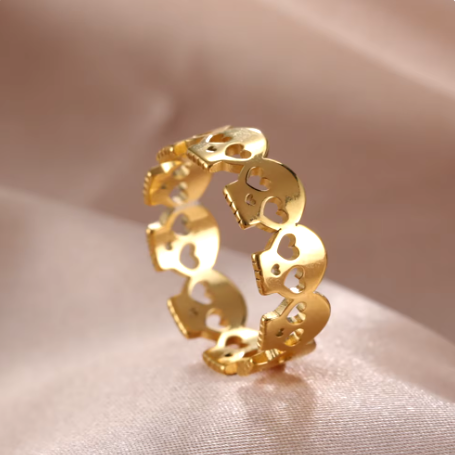 Skull ring made of hypoallergenic steel, 18 karat gold-plated, for Halloween