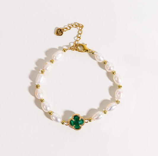 Emerald Clover Leaf Bead Bracelet