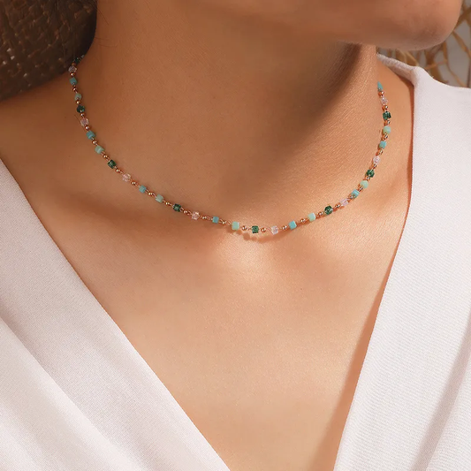 Multicolored gold-plated pebble necklace