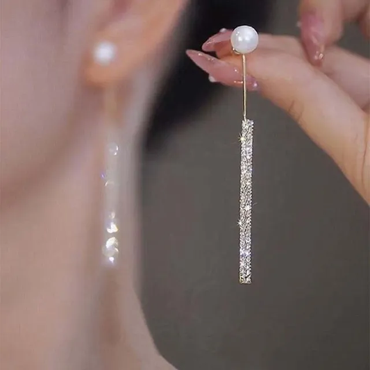 Elegant dangling pearl earrings