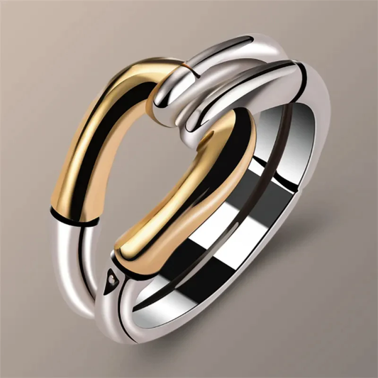 Knotted Vintage Ring in Gold and Silver